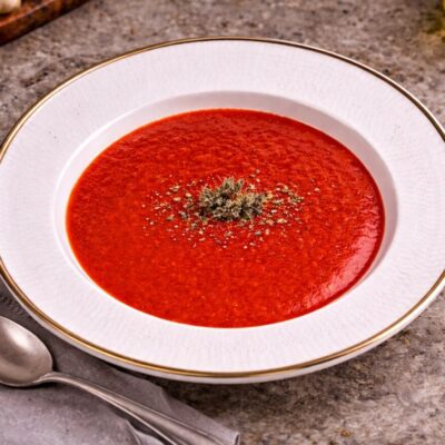 Sopa de Tomate com Oregãos